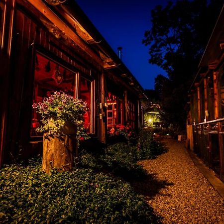 Guesthouse Eden Liptovsky Mikulas Luaran gambar
