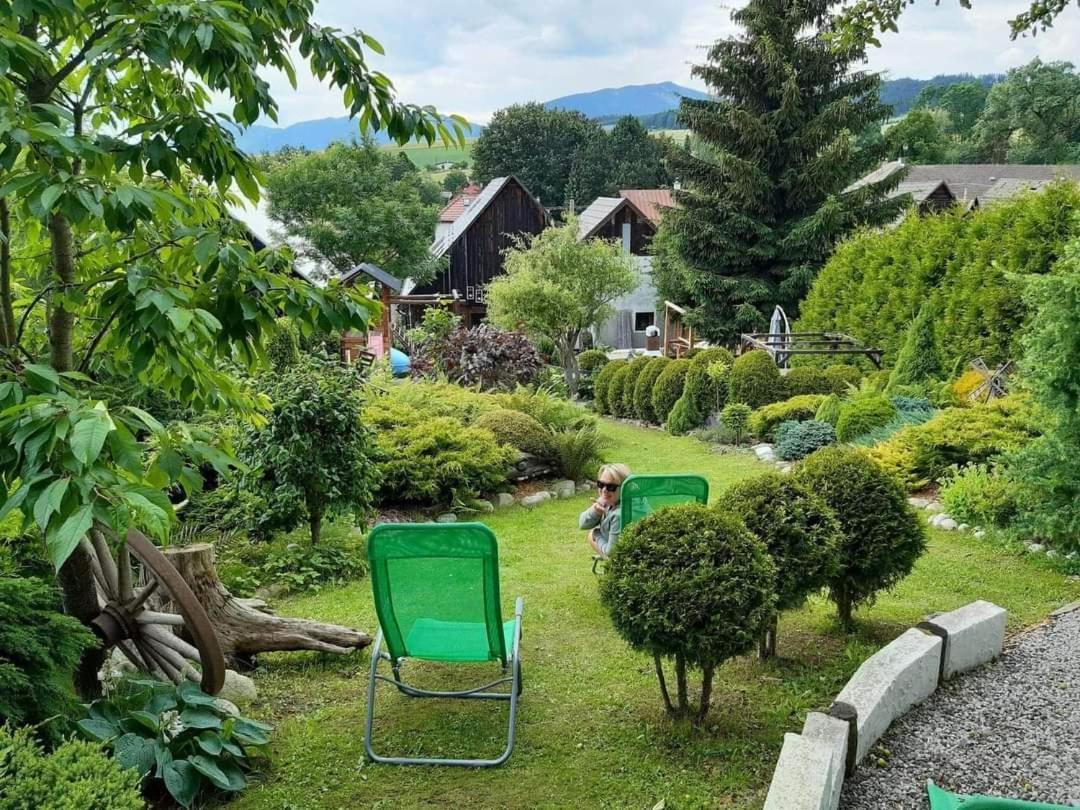 Guesthouse Eden Liptovsky Mikulas Luaran gambar